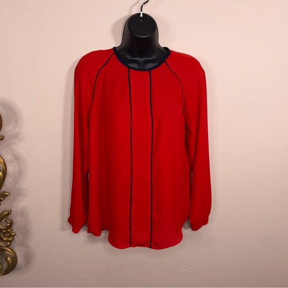 Petite Small Banana Republic Red Long Sleeve Blouse Dark Navy Blue Trim - Picture 13 of 13